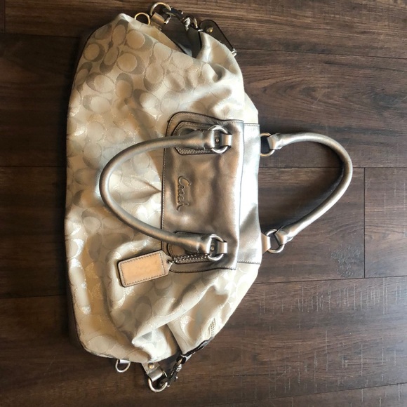 Coach Handbags - Coach handbag